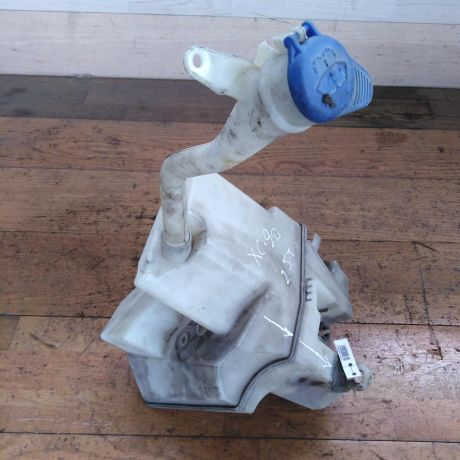 bacok-omyvatelia-defekt-kronsteina-remont-volvo-xc90-art-29896-big-0