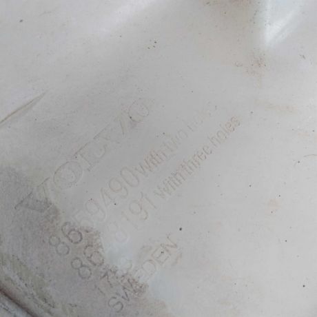 bacok-omyvatelia-defekt-kronsteina-remont-volvo-xc90-art-29896-big-2