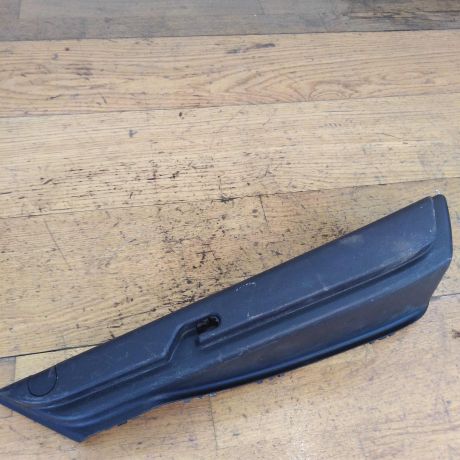 nakladka-pravaia-vnutrenniaia-bagaznika-mazda-3-bk-xetcbek-art-30030-big-0