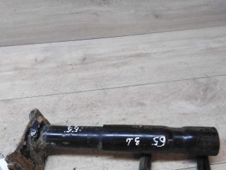 kronstein-zadnii-pravyi-krepleniia-bampera-volkswagen-passat-b5-art-30632