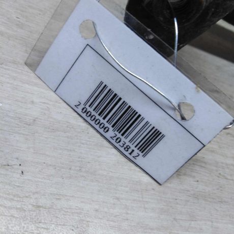 kronstein-pravyi-krepleniia-zadnego-bampera-universal-volkswagen-passat-b5-art-30642-big-1