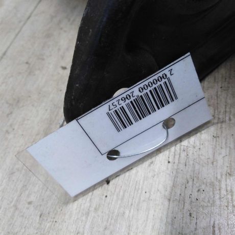 kronstein-zadnii-levyi-krepleniia-zadnego-bampera-audi-a4-b5-art-30645-big-2