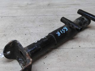 kronstein-zadnii-pravyi-krepleniia-bampera-volkswagen-passat-b5-art-30663