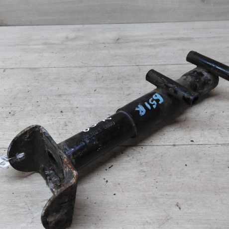 kronstein-zadnii-pravyi-krepleniia-bampera-volkswagen-passat-b5-art-30663-big-0