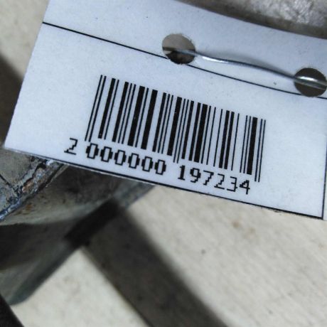 kronstein-levyi-krepleniia-zadnego-bampera-audi-a4-b5-art-30686-big-2