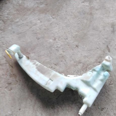 bacok-omyvatelia-stekla-ford-focus-1-rest-art-30725-big-0