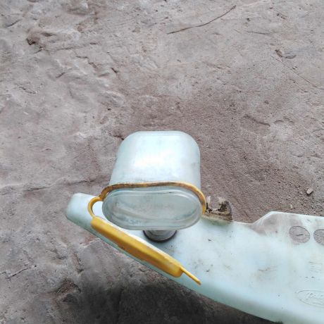 bacok-omyvatelia-stekla-ford-focus-1-rest-art-30725-big-3