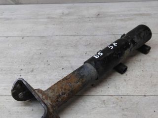 kronstein-zadnii-pravyi-krepleniia-bampera-volkswagen-passat-b5-art-30972