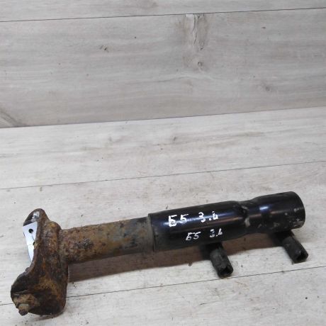 kronstein-zadnei-levoi-krepleniia-bampera-volkswagen-passat-b5-art-30976-big-0