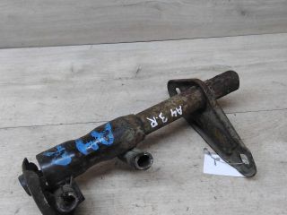 kronstein-krepleniia-zadnego-bampera-pravyi-audi-a4-b5-art-31012