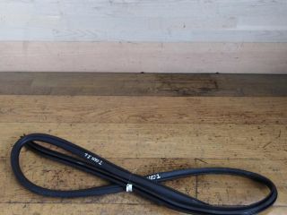 rezinka-dveri-uplotnitelnaia-zadniaia-levaia-toyota-camry-v40-art-31075