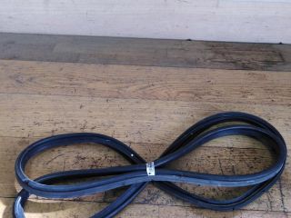 rezinka-uplotnitelnaia-bagaznika-toyota-camry-v40-35i-art-31078