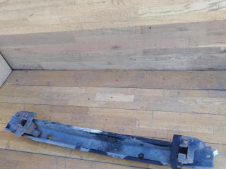 usilitel-perednego-bampera-volkswagen-sharan-rest-art-31907