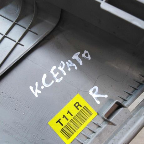 nakladka-stoiki-sredniaia-vnutrenniaia-verxniaia-kia-cerato-2-art-32029-big-4
