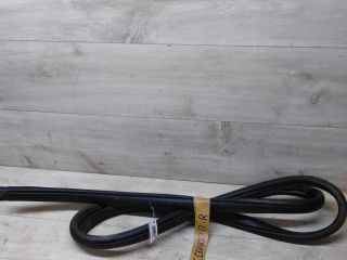 rezinka-uplotnitelnaia-dveri-peredniaia-pravaia-kia-cerato-2-art-32106