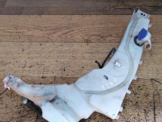 bacok-omyvatelia-lobovogo-stekla-ford-focus-2-do-rest-art-32271