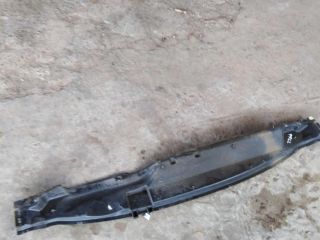 planka-pod-lobovoe-steklo-shhitok-ford-focus-2-do-rest-art-32540