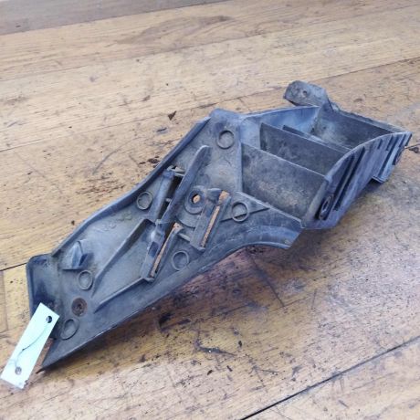 kronstein-krepleniia-bampera-zadnii-pravyi-volkswagen-polo-4-art-32658-big-3