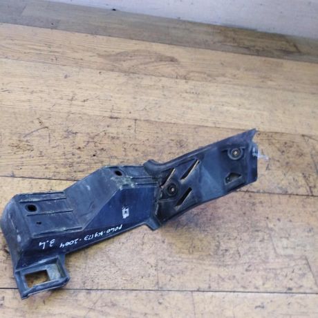 kronstein-zadnii-levyi-krepleniia-bampera-volkswagen-polo-4-art-32675-big-0