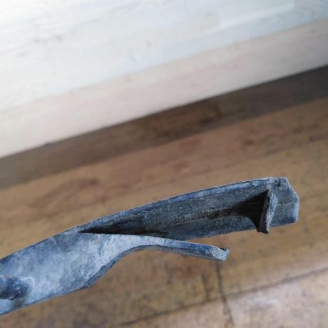 nakladka-molding-perednego-bampera-kia-cerato-2-art-32793-big-4