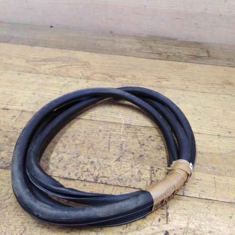 rezinka-dveri-uplotnitelnaia-zadniaia-pravaia-volkswagen-touareg-rest-art-32865-big-0