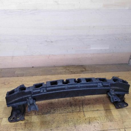 usilitel-perednego-bampera-volkswagen-passat-b6-art-33071-big-0