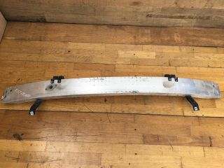 usilitel-perednego-bampera-mercedes-w203-do-rest-art-33496