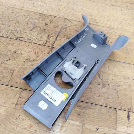 nakladka-zadniaia-levaia-salona-volkswagen-touareg-rest-art-33837-big-2