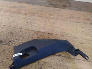 nakladka-salona-peredniaia-levaia-nizniaia-volkswagen-touareg-rest-art-33839