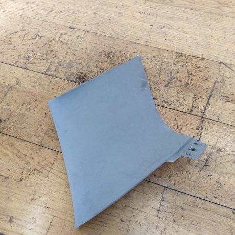 nakladka-salona-levaia-zadnei-stoiki-volkswagen-touareg-rest-art-33840-big-0