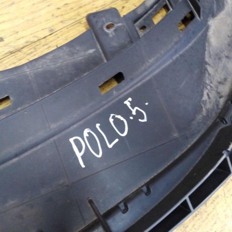 spoiler-perednego-bampera-volkswagen-polo-sedan-art-34233-big-1