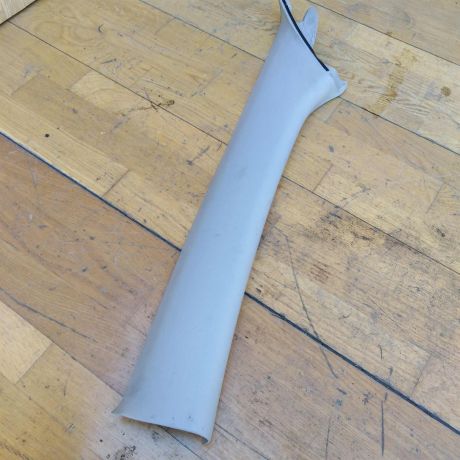 nakladka-stoiki-salona-levaia-peredniaia-mazda-3-bk-sedan-mkpp-16i-art-34911-big-0