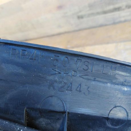shhitok-vodootvodiashhii-zabo-levyi-mazda-3-bk-sedan-mkpp-16i-art-34930-big-1