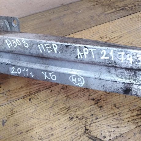 usilitel-perednego-bampera-peugeot-308-art-35509-big-2