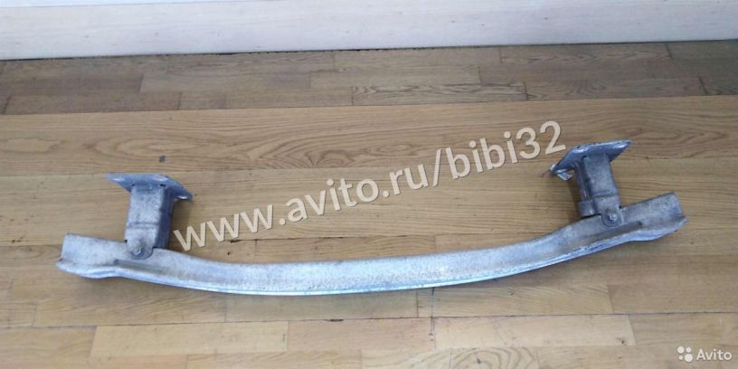 usilitel-perednego-bampera-renault-scenic-2-art-36119-big-2