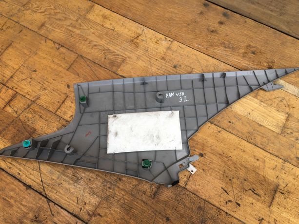 nakladka-stoiki-salona-zadniaia-levaia-toyota-camry-v50-art-36541-big-2