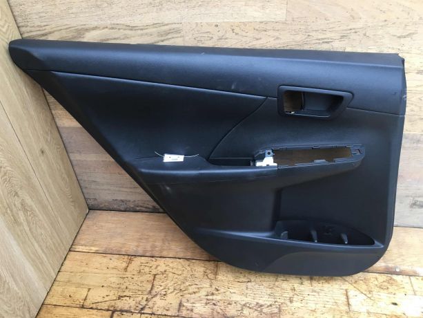 obsivka-dveri-komplekt-toyota-camry-v50-art-36594-big-4