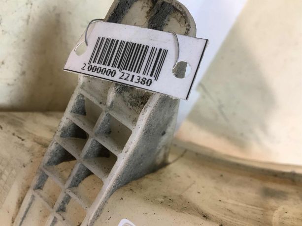 bacok-omyvatelia-s-motorcikom-chevrolet-aveo-t300-art-36640-big-4