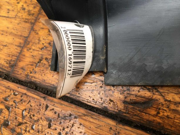 nakladka-pravaia-srednei-stoiki-salona-vnutrenniaia-toyota-camry-v50-art-36730-big-4