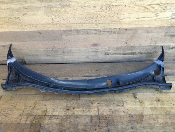 shhitok-vodootvodiashhii-zabo-mazda-3-bl-rest-sedan-art-36938-big-0