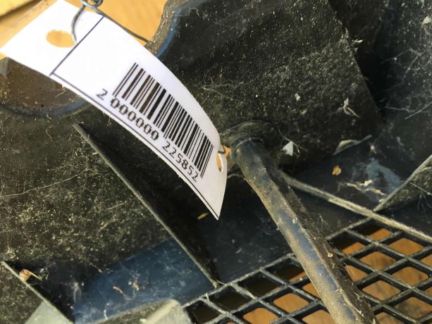 shhitok-vodootvodiashhii-zabo-mazda-3-bl-rest-sedan-art-36938-big-1