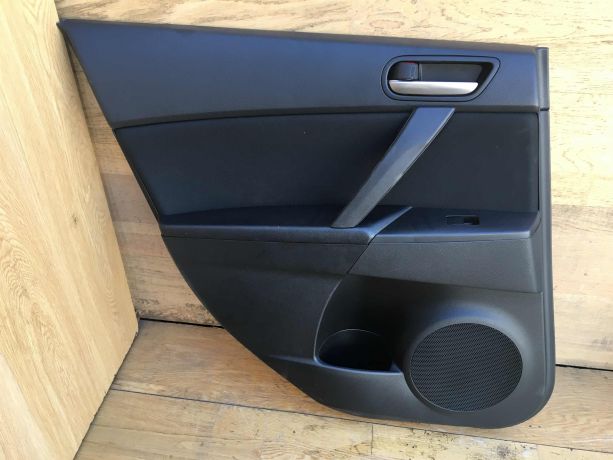 obsivka-dveri-komplekt-mazda-3-bl-rest-sedan-pac-art-37036-big-1