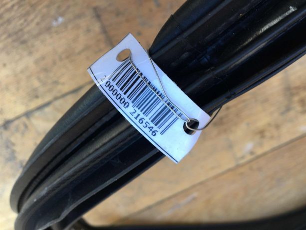 rezinka-uplotnitelnaia-dveri-zadniaia-pravaia-mazda-3-bl-rest-sedan-art-37124-big-2