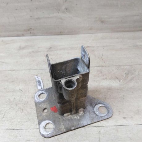 kronstein-pravyi-perednego-usilitelia-renault-megane-2-renault-scenic-2-art-37464-big-2