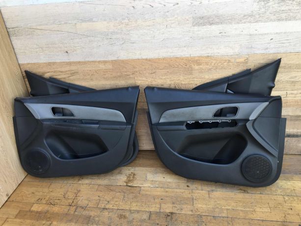 obsivka-dveri-komplekt-chevrolet-cruze-do-rest-pac-art-38608-big-0