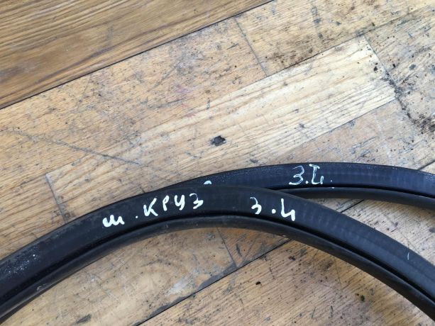 rezinka-uplotnitelnaia-dveri-zadniaia-levaia-sedan-chevrolet-cruze-do-rest-art-38698-big-1