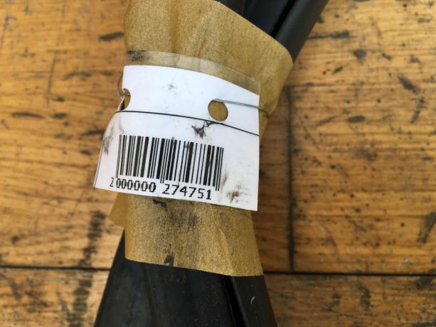 rezinka-uplotnitelnaia-dveri-zadniaia-levaia-sedan-chevrolet-cruze-do-rest-art-38698-big-2