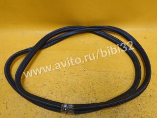 uplotnitelnaia-rezinka-dveri-audi-a6-c6-art-38986