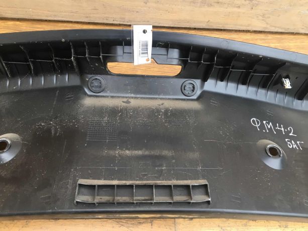 obsivka-bagaznika-sedan-nakladka-ford-mondeo-4-sedan-rest-art-39320-big-1