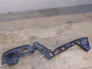 kronstein-krepleniia-zadnego-bampera-pravyi-ford-mondeo-4-20i-sedan-art-39401